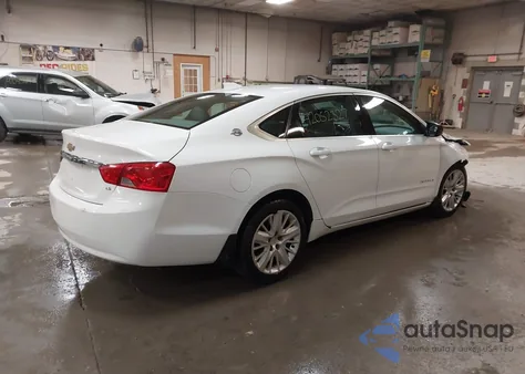 2015 Chevrolet Impala 1Fl z USA, uszkodzony, nr VIN 1G11X5SL8FU137945